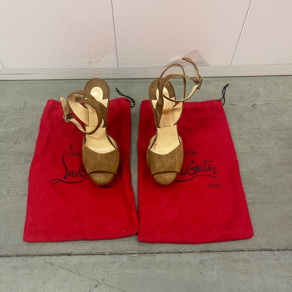 Christian Louboutin Tan Women's Sandals
